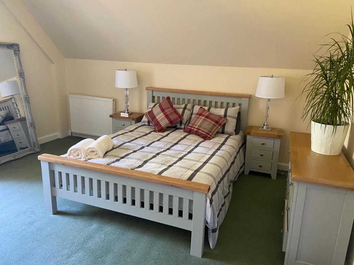 Auchendinny Fabulous 2 Bedroom House Just Outside Edinburgh מראה חיצוני תמונה